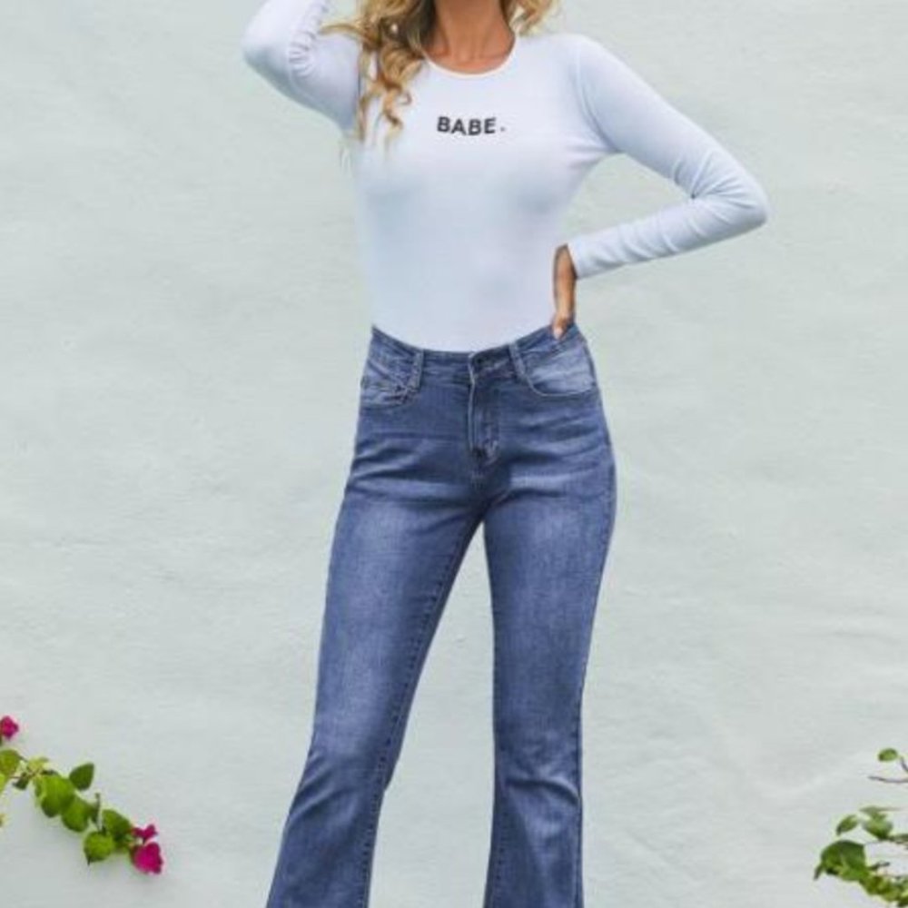 Sherri Bell Bottom Jeans Medium Wash - Picture 2 of 7